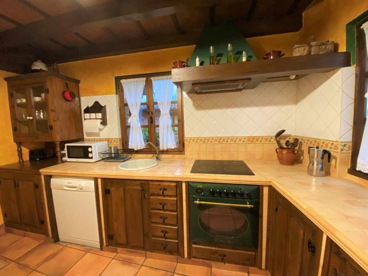 Vivienda Vacacional La Vara Arriondas Exterior photo