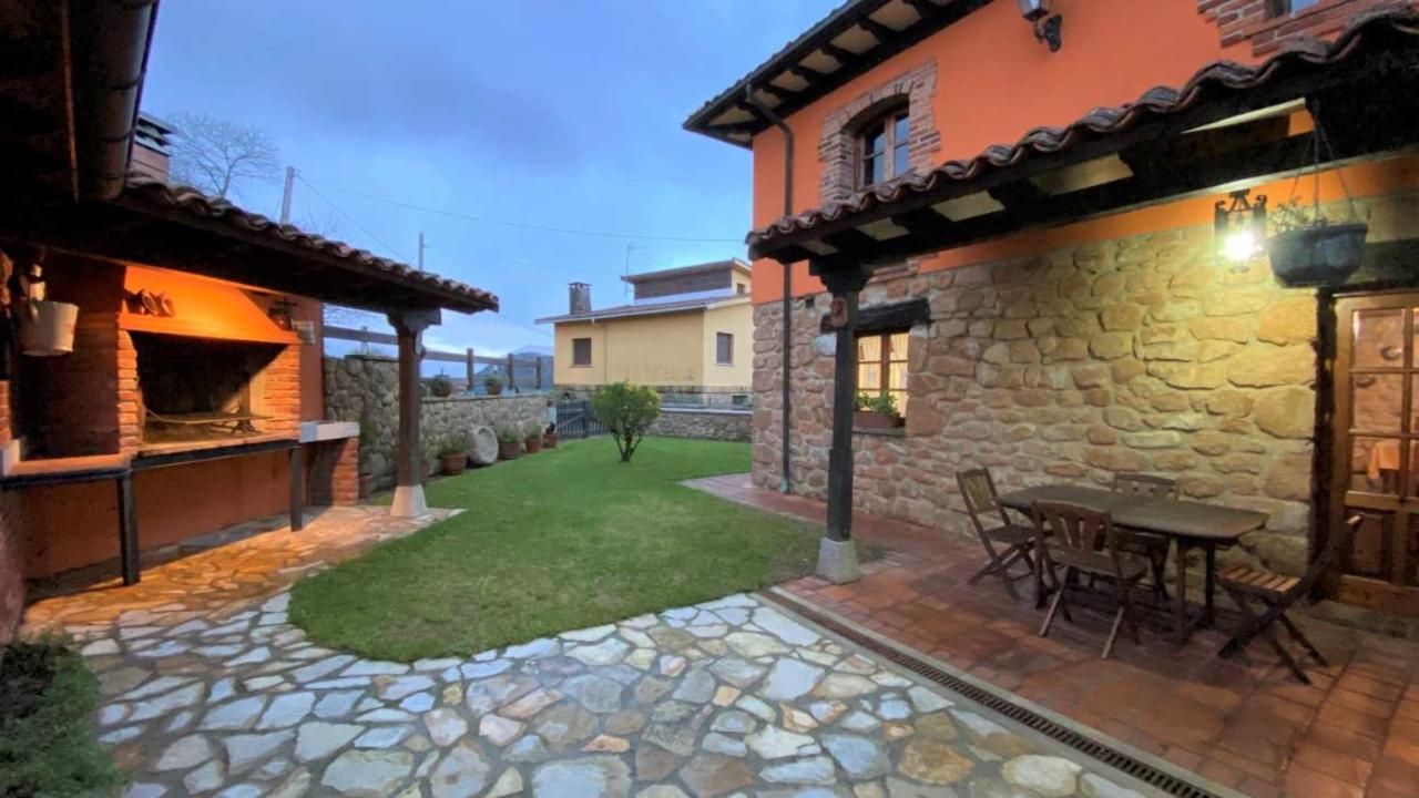 Vivienda Vacacional La Vara Arriondas Exterior photo